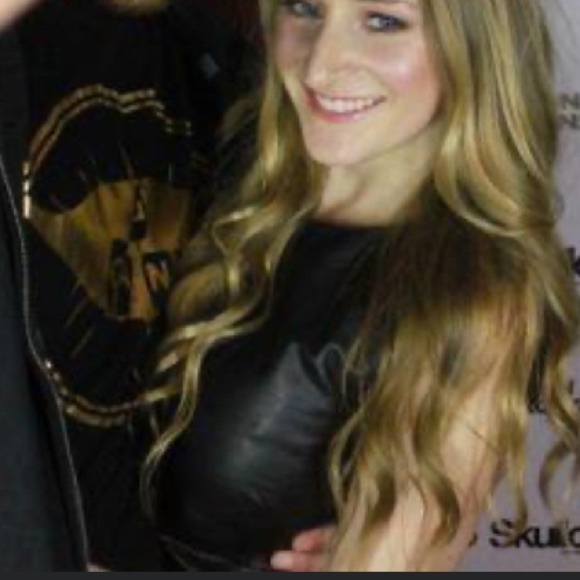 CÖ Vegan Leather Top size Small - Picture 11 of 11